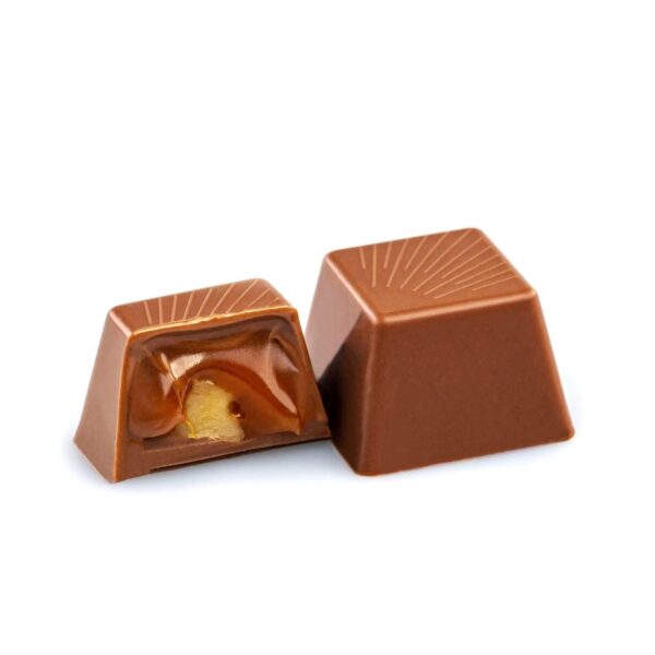 ciocolata-lapte-luado-pralina-nocedor-02.jpg Pralina Noce d'Or