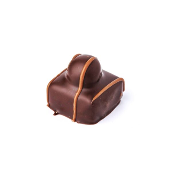 ciocolata-neagra-luado-pralina-piemont-01.jpg Pralina Piemont