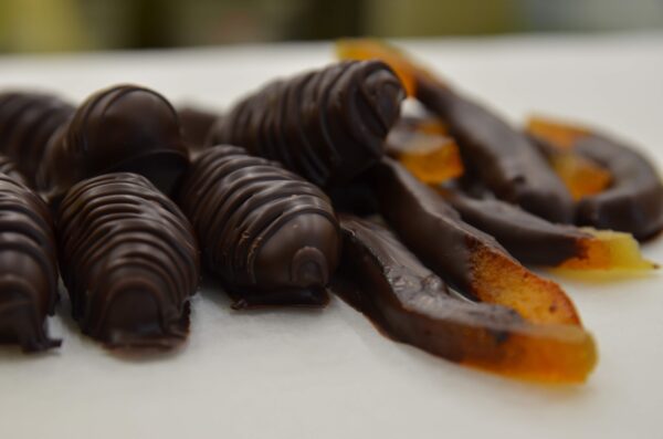 Read more about the article Curiozități despre ciocolata neagră