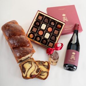 Pachet Cadou - Produse Românești de Colecție Nicolae & Alina ai României Alese de Nicolae și Alina ai României - Pachet Cadou